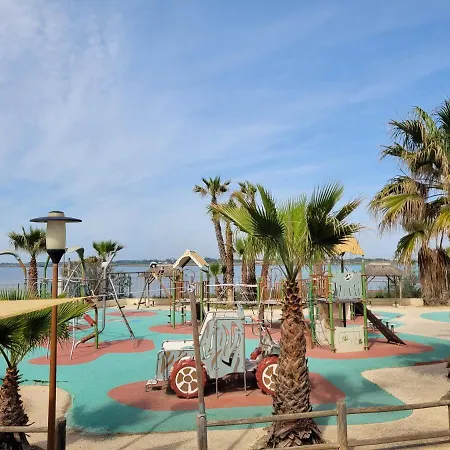 Camping Mobihome Face A La Mer *